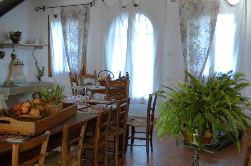 Agriturismo La Sophora Montegaldella Kültér fotó